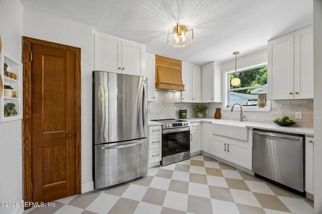 4369 GARIBALDI Avenue, Jacksonville, FL 32210