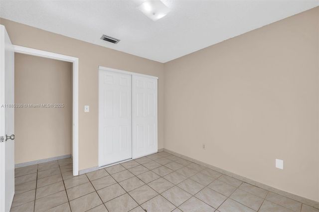 2050 NE 140th St 1, North Miami Beach, FL 33181