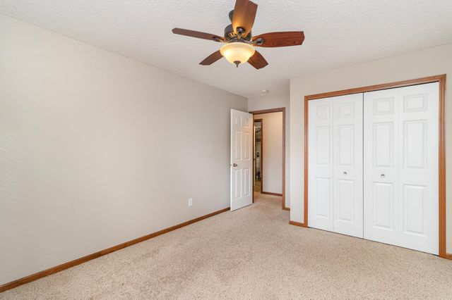 15614 Emerald Drive N 9, Hugo, MN 55038