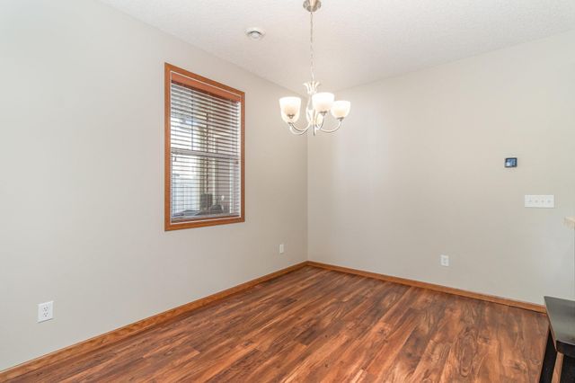 15614 Emerald Drive N 9, Hugo, MN 55038