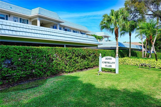 3055 Riviera DR 306, Naples, FL 34103