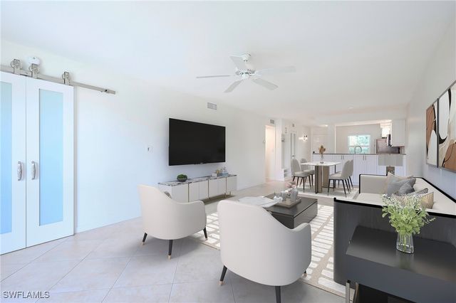 3055 Riviera DR 306, Naples, FL 34103