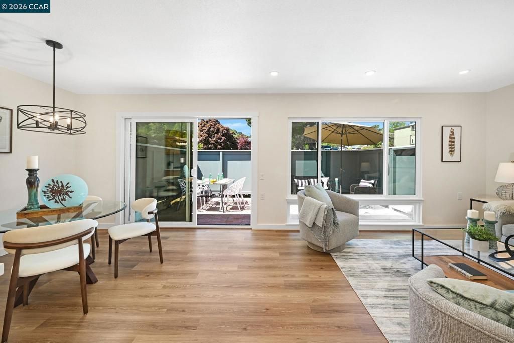 Image 4 of property listing at 2000 Pine Knoll Dr 2, Walnut Creek, CA 94595