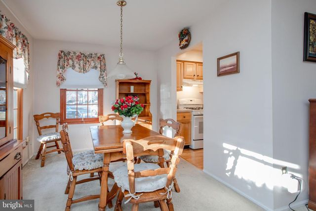 109 WYNDHAM PL, Robbinsville, NJ 08691