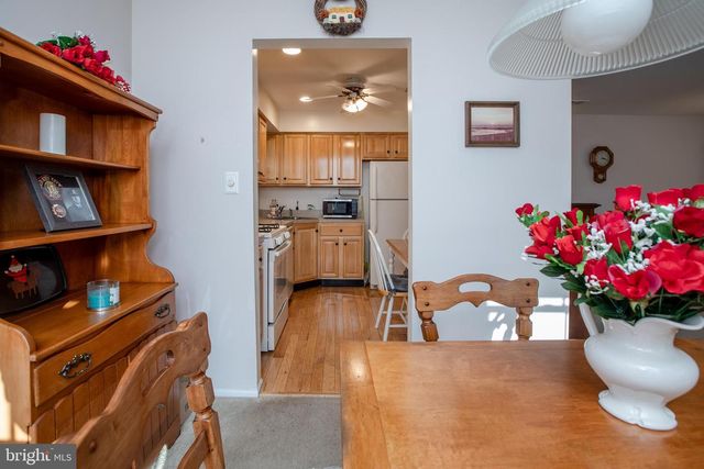 109 WYNDHAM PL, Robbinsville, NJ 08691