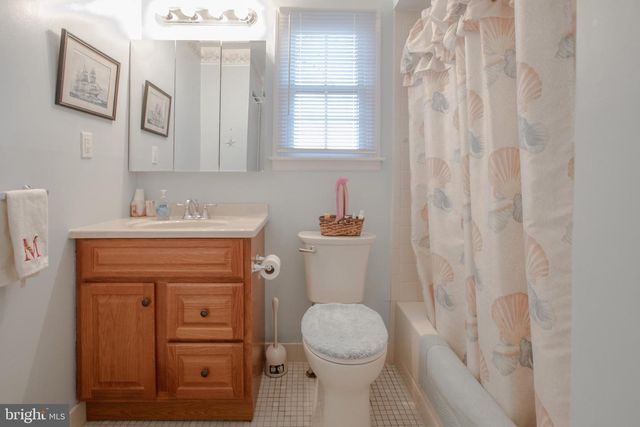 109 WYNDHAM PL, Robbinsville, NJ 08691