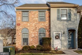109 WYNDHAM PL, Robbinsville, NJ 08691