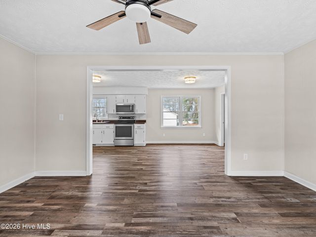 474 Routledge Road, Kenansville, NC 28349