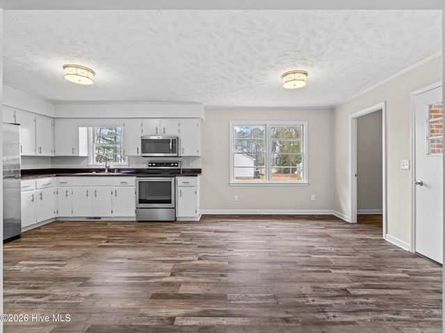 474 Routledge Road, Kenansville, NC 28349