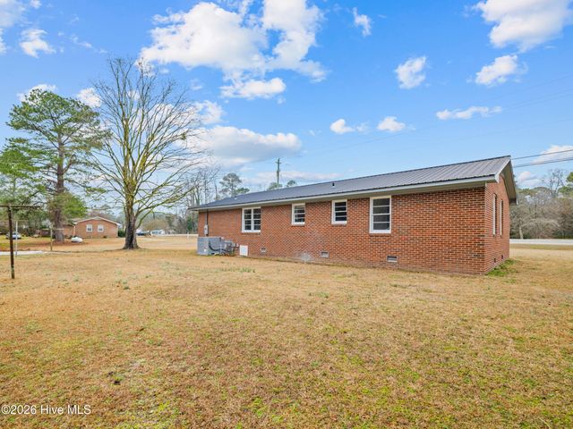 474 Routledge Road, Kenansville, NC 28349