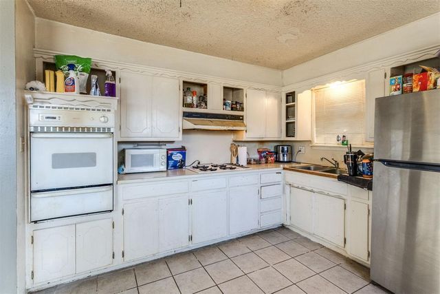 6008 SE 3rd Street, Midwest City, OK 73110