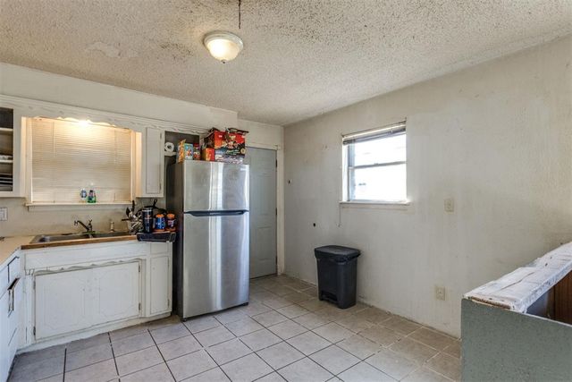 6008 SE 3rd Street, Midwest City, OK 73110