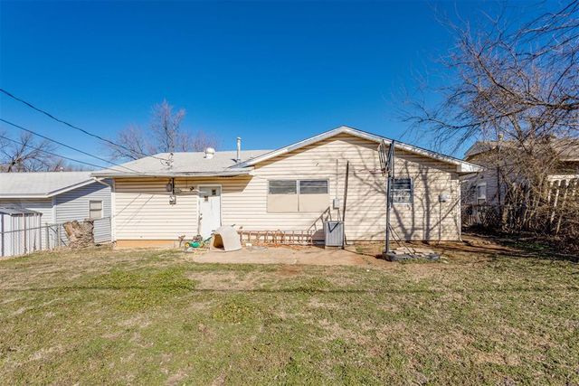6008 SE 3rd Street, Midwest City, OK 73110