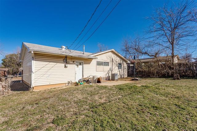 6008 SE 3rd Street, Midwest City, OK 73110