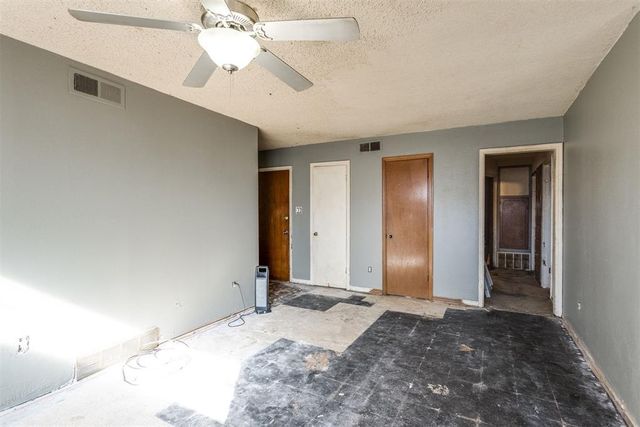 6008 SE 3rd Street, Midwest City, OK 73110