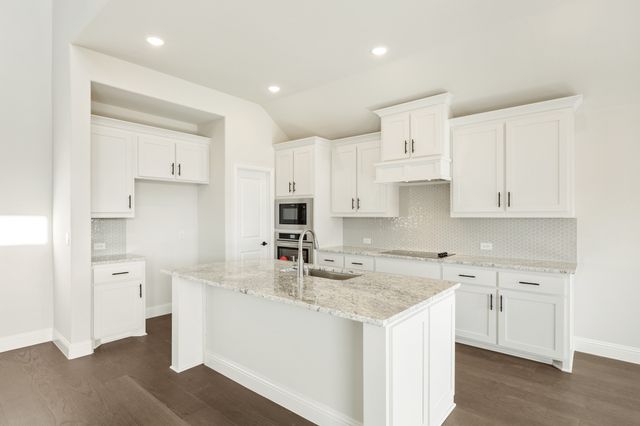 1205 Anderson Drive, Trenton, TX 75490