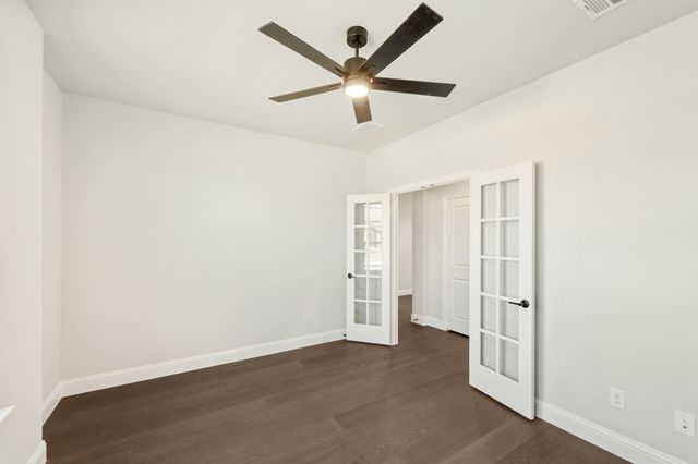 1205 Anderson Drive, Trenton, TX 75490
