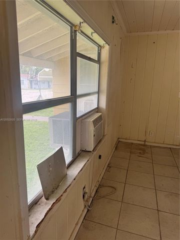 1512 N 23rd Ave, Hollywood, FL 33020