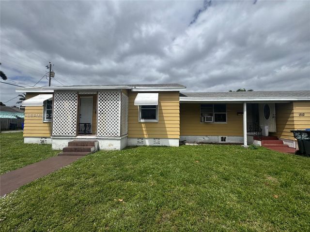 1512 N 23rd Ave, Hollywood, FL 33020