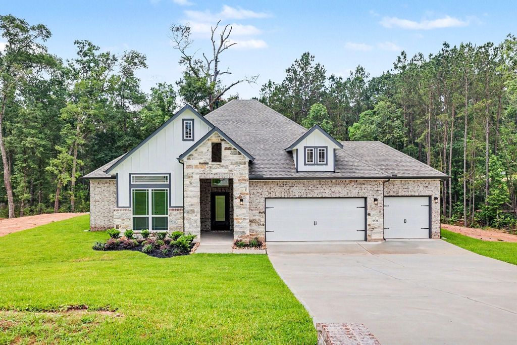 9570 Moss Rose, Willis, TX 77378