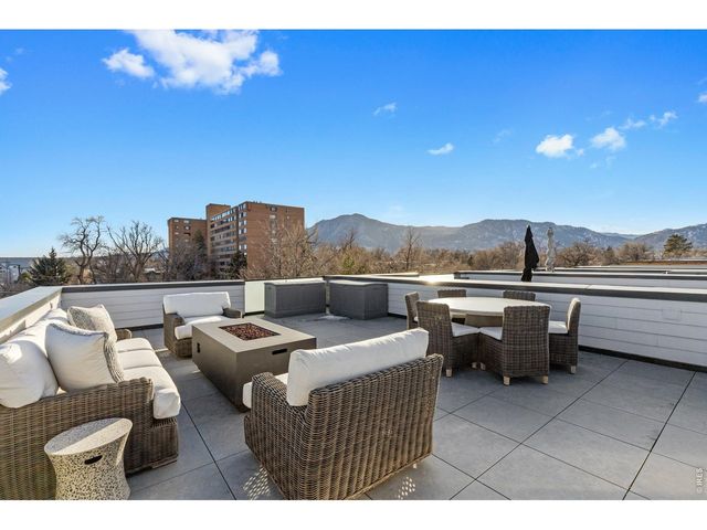 2475 Walnut St, Boulder, CO 80302