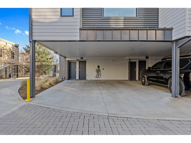 2475 Walnut St, Boulder, CO 80302