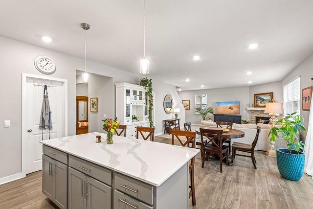 838 Foxglove Terrace, Waconia, MN 55387