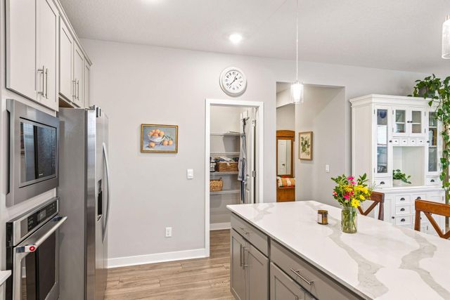 838 Foxglove Terrace, Waconia, MN 55387