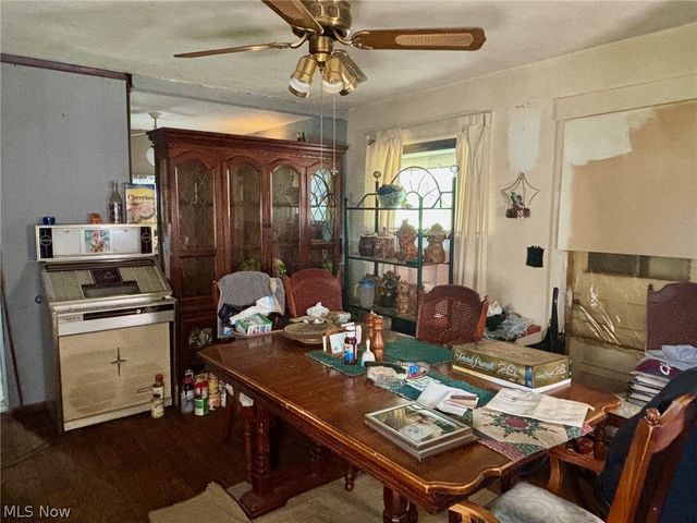 1271 Tallmadge Road, Kent, OH 44240