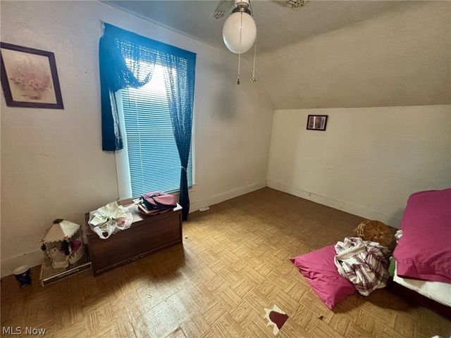 1271 Tallmadge Road, Kent, OH 44240
