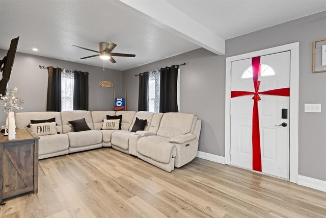 734 S Winter Street, Adrian, MI 49221