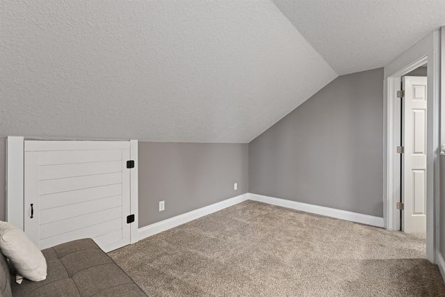 734 S Winter Street, Adrian, MI 49221