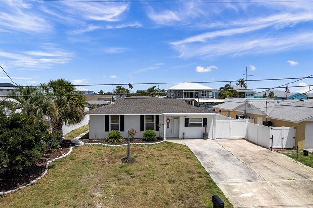 13804 MALCOLM AVENUE, Hudson, FL 34667