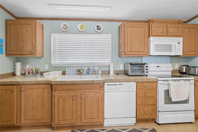 380 Antigua Drive, Point Blank, TX 77364