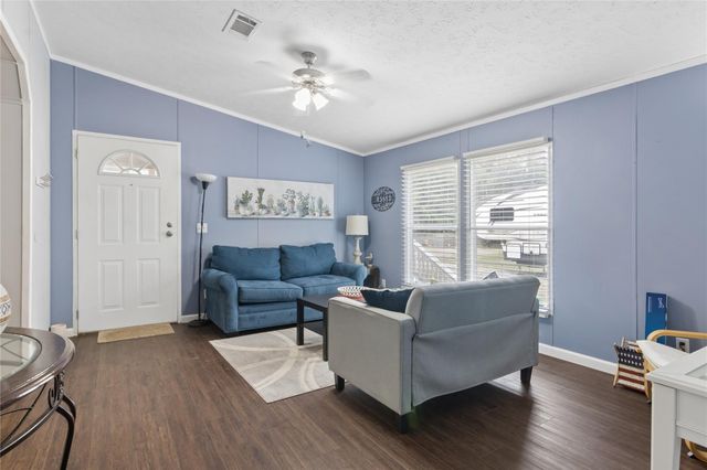 380 Antigua Drive, Point Blank, TX 77364