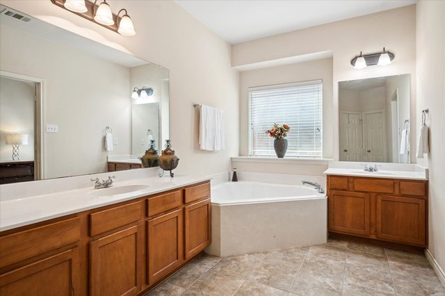 608 Bonham Drive, Lavon, TX 75166