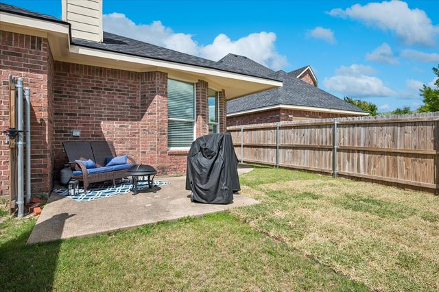 608 Bonham Drive, Lavon, TX 75166