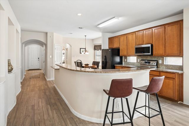 608 Bonham Drive, Lavon, TX 75166