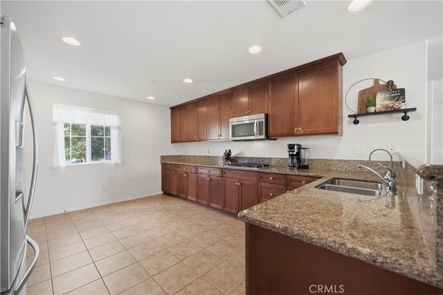 3439 Joshua Tree Court, Perris, CA 92570