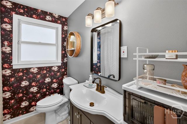 2305 Lorraine Drive, Savannah, GA 31404