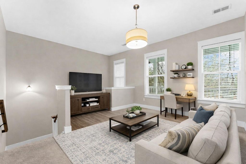 Image 26 of property listing at 232 Summers Drive, Summerville, SC 29485