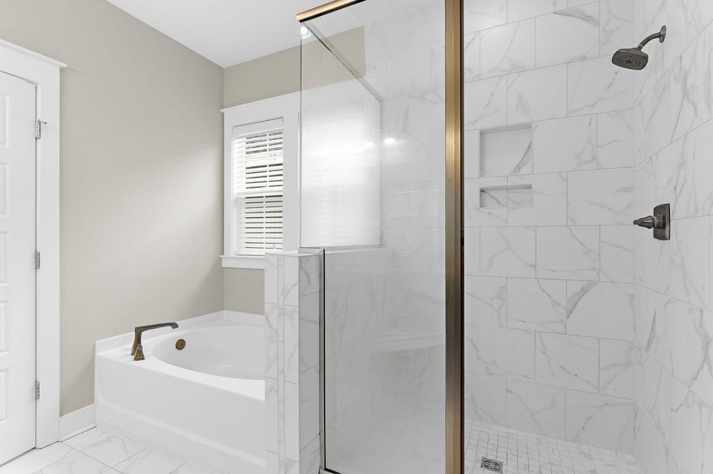 Image 37 of property listing at 232 Summers Drive, Summerville, SC 29485