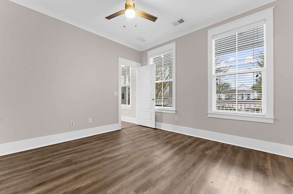 Image 39 of property listing at 232 Summers Drive, Summerville, SC 29485