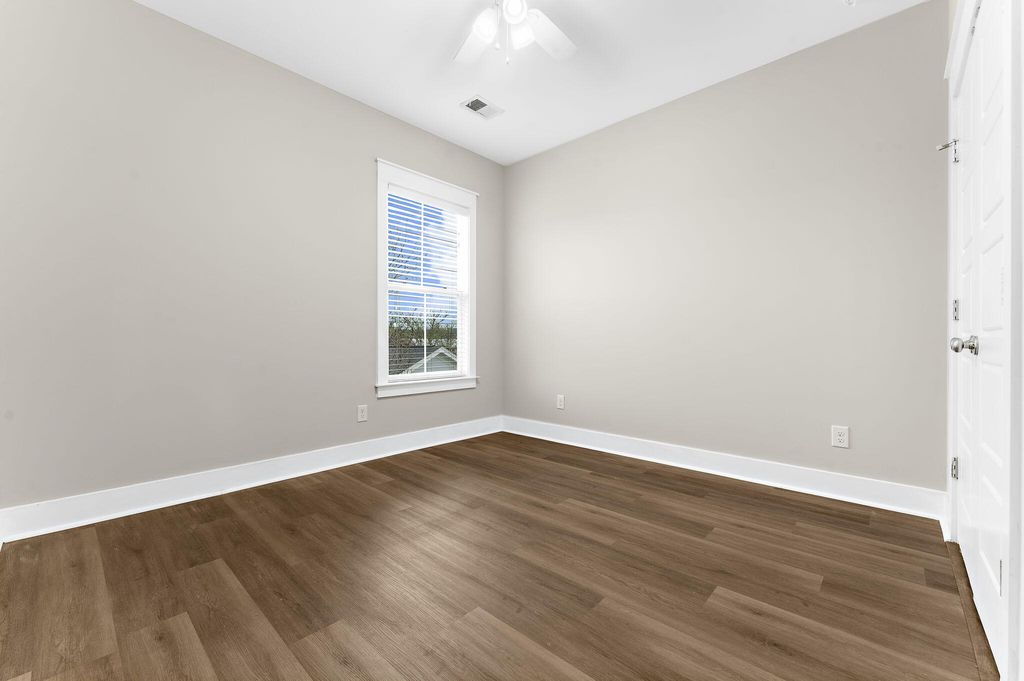 Image 40 of property listing at 232 Summers Drive, Summerville, SC 29485