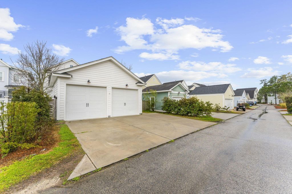 Image 57 of property listing at 232 Summers Drive, Summerville, SC 29485