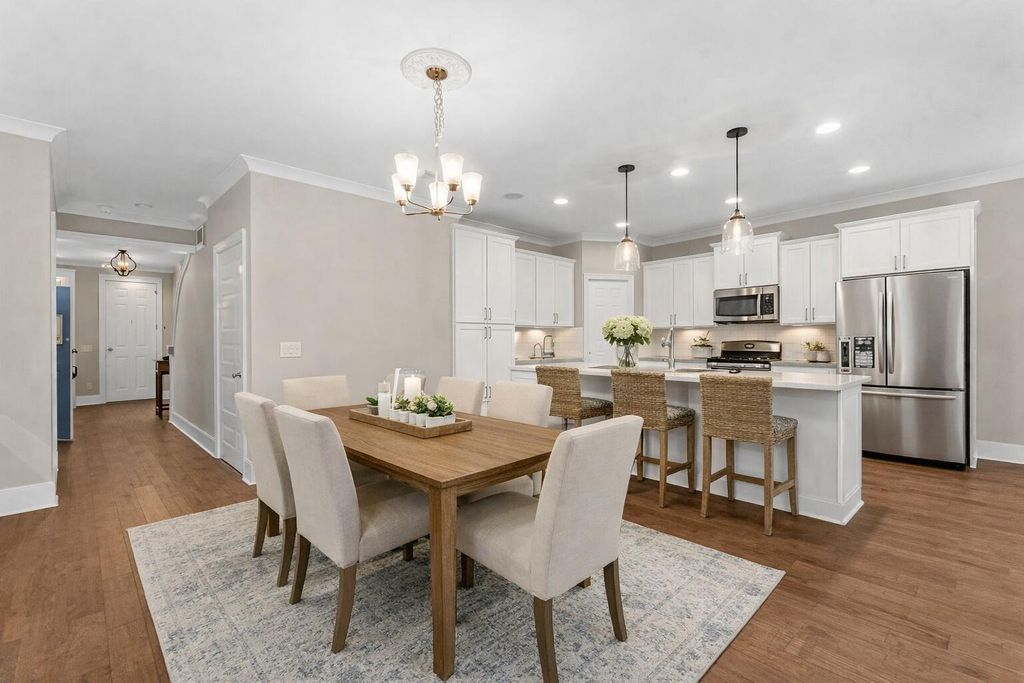 Image 9 of property listing at 232 Summers Drive, Summerville, SC 29485