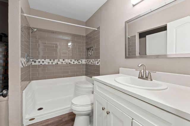 1411 Gracy Farms LN 61, Austin, TX 78758