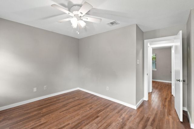 1411 Gracy Farms LN 61, Austin, TX 78758