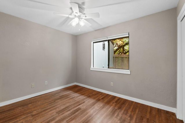 1411 Gracy Farms LN 61, Austin, TX 78758