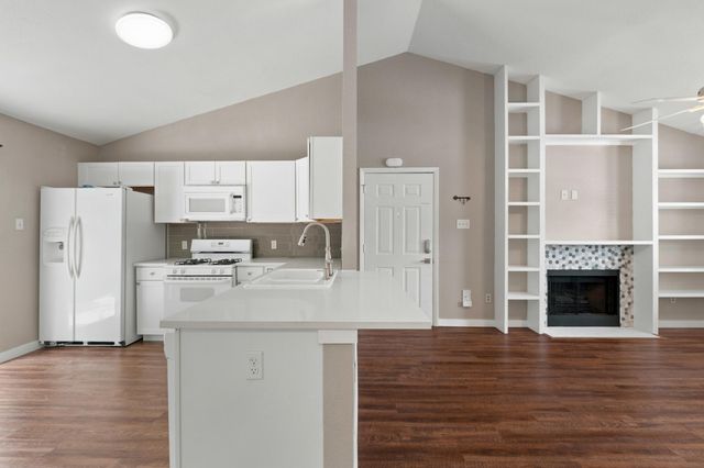 1411 Gracy Farms LN 61, Austin, TX 78758